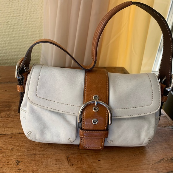 Coach Handbags - Coach Great Condition White Leather Purse